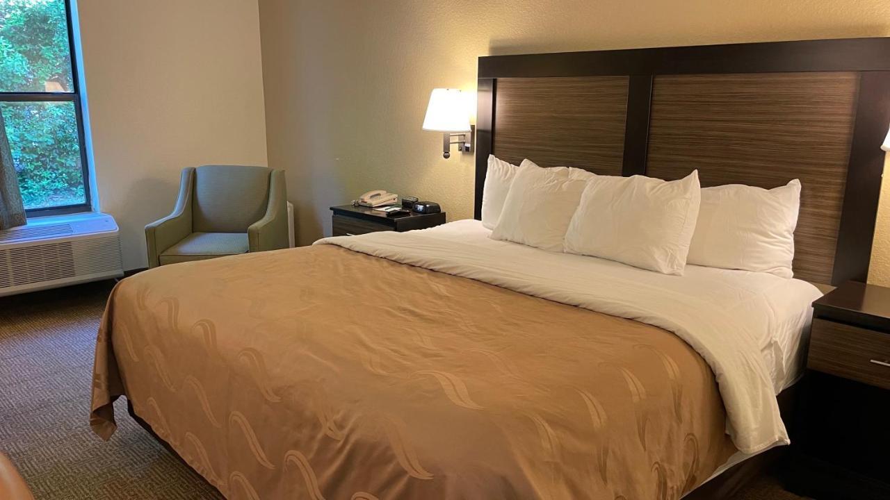 Surfside Beach Quality Inn מראה חיצוני תמונה
